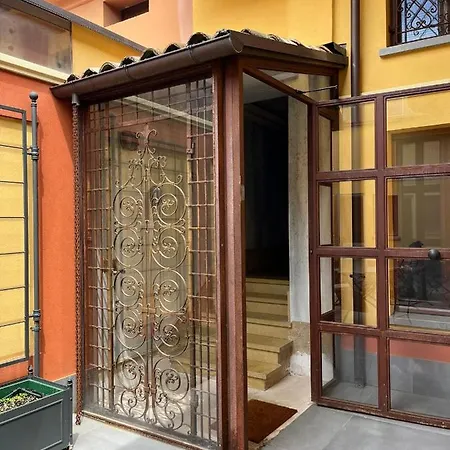 La Nicchia Guest house *